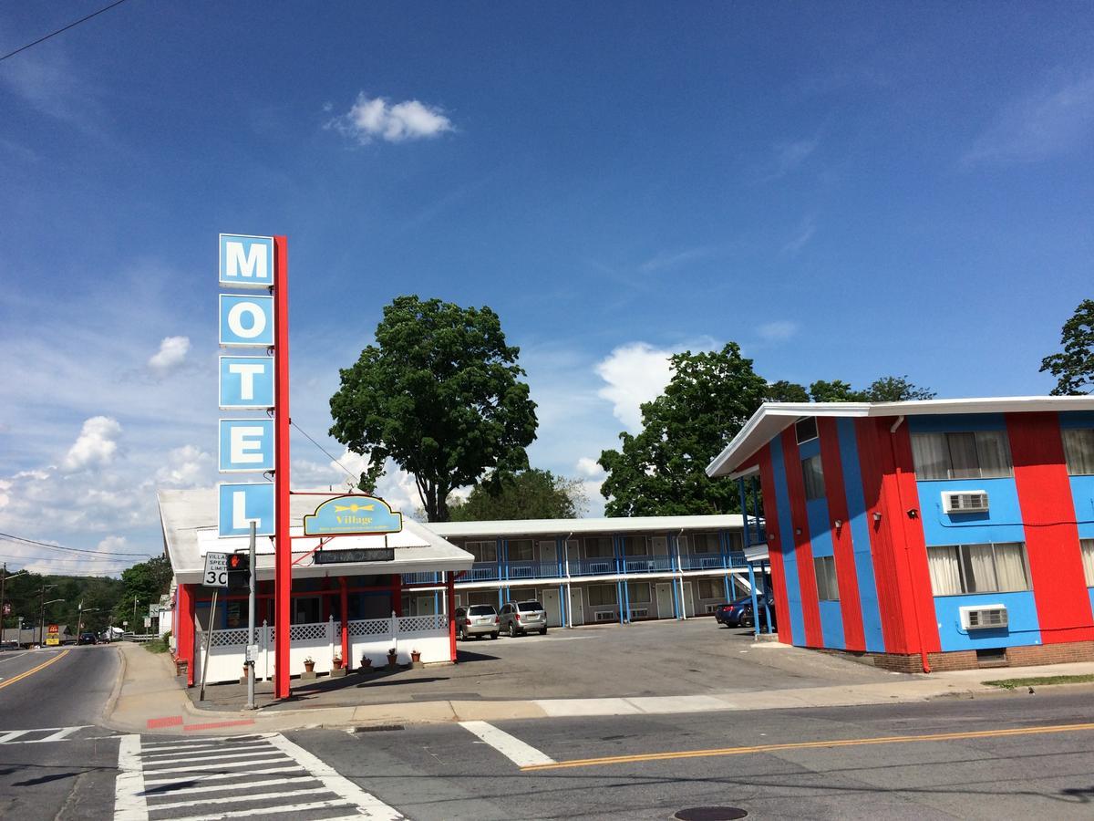 Village Motel Ellenville Extérieur photo