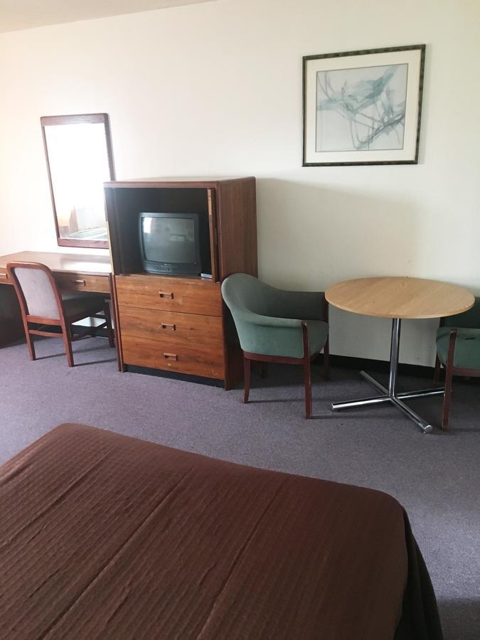 Village Motel Ellenville Extérieur photo